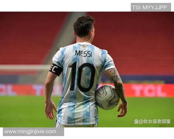 足球传奇第二人：解析梅西如何继承马拉多纳精神成就伟大球员